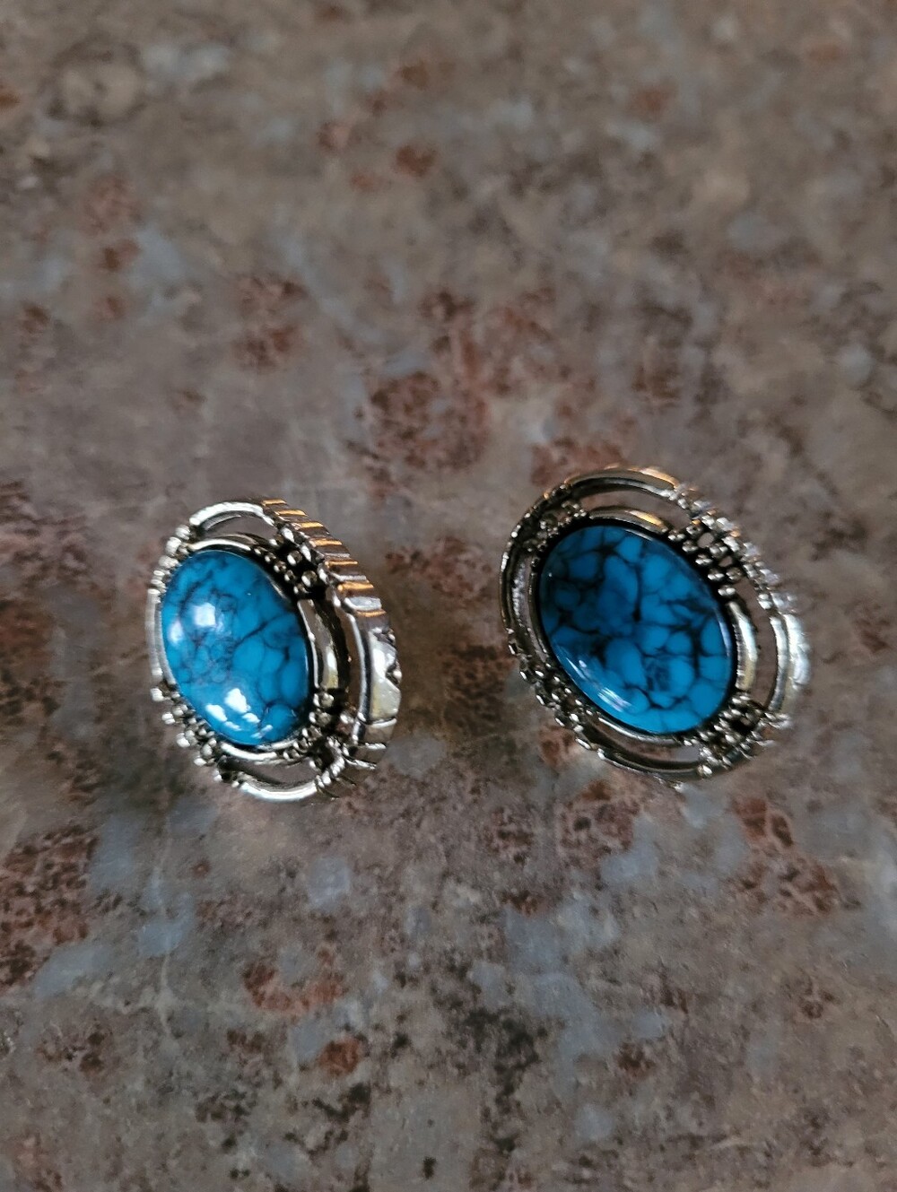 Vintage Turquoise Stone Oval Silver Tone  Earrings